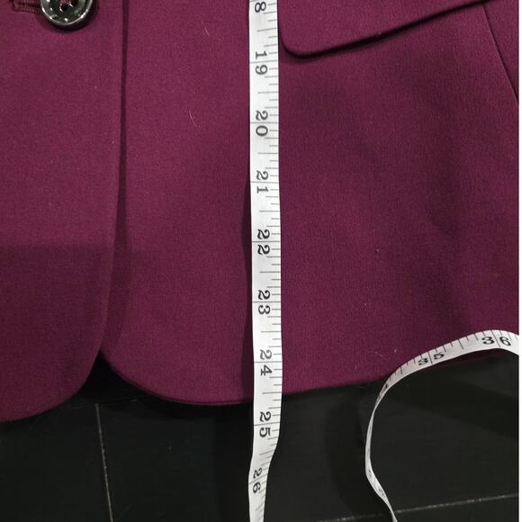 Tahari Burgundy Suit/Blazer Jacket - Size 6 - Picture 6 of 6